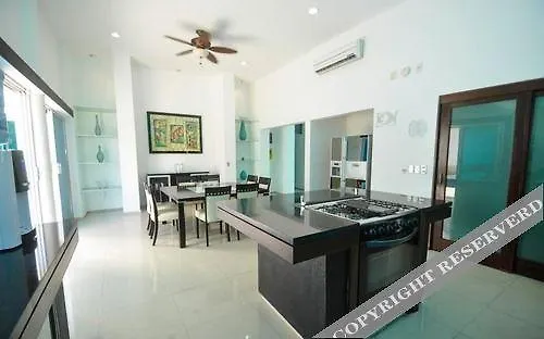 White House By Vimex Villa Playa del Carmen 0*,